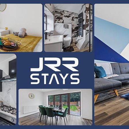 Walsall - 4 Bedroom House, Wi-Fi, Garden , Sleeps 8 - Jrr Stays Bescot Экстерьер фото